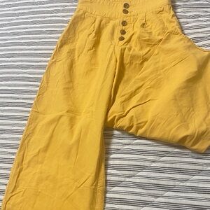 Hollister Yellow Elastic Waist Button-Front Pants